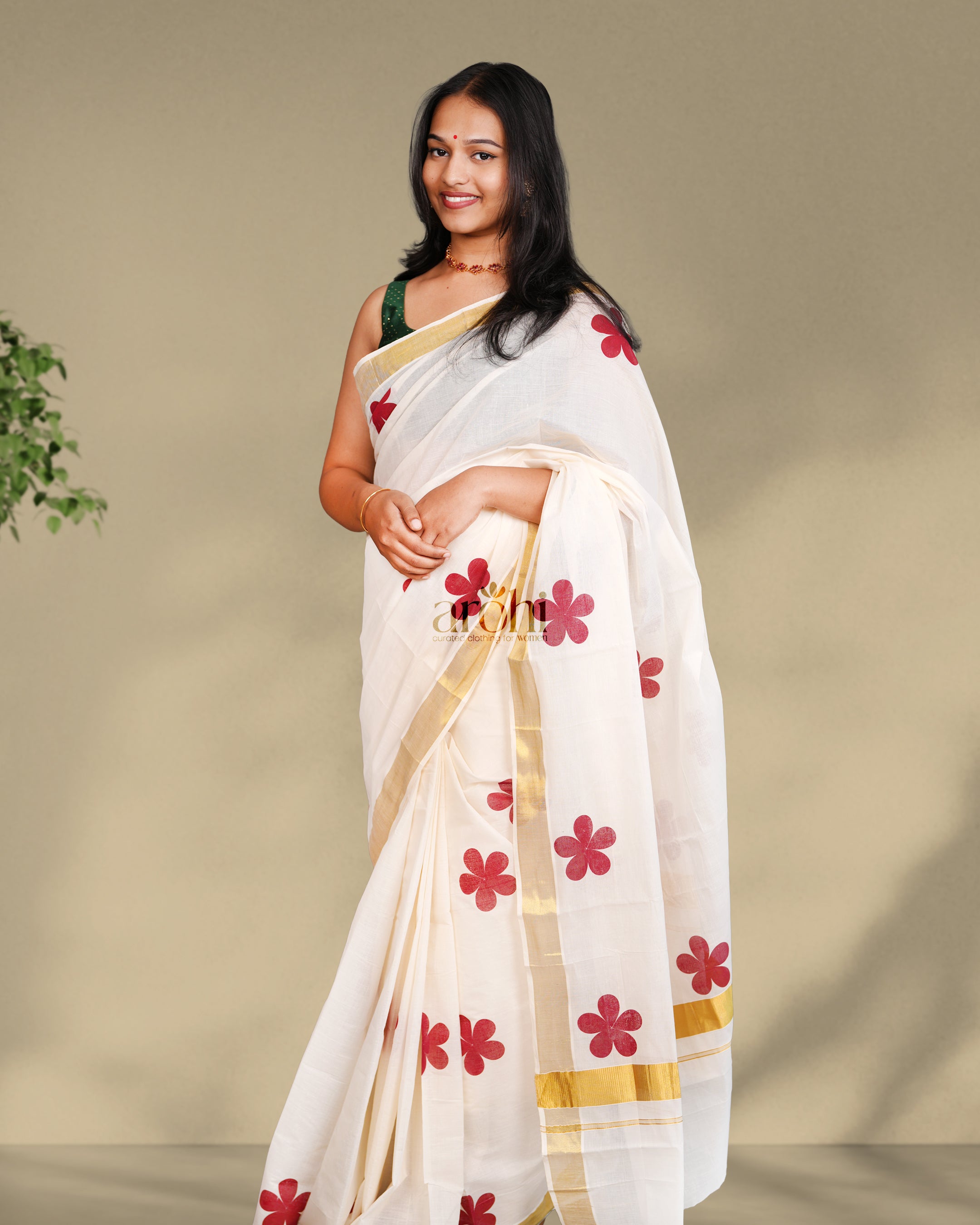 Poovu - Red