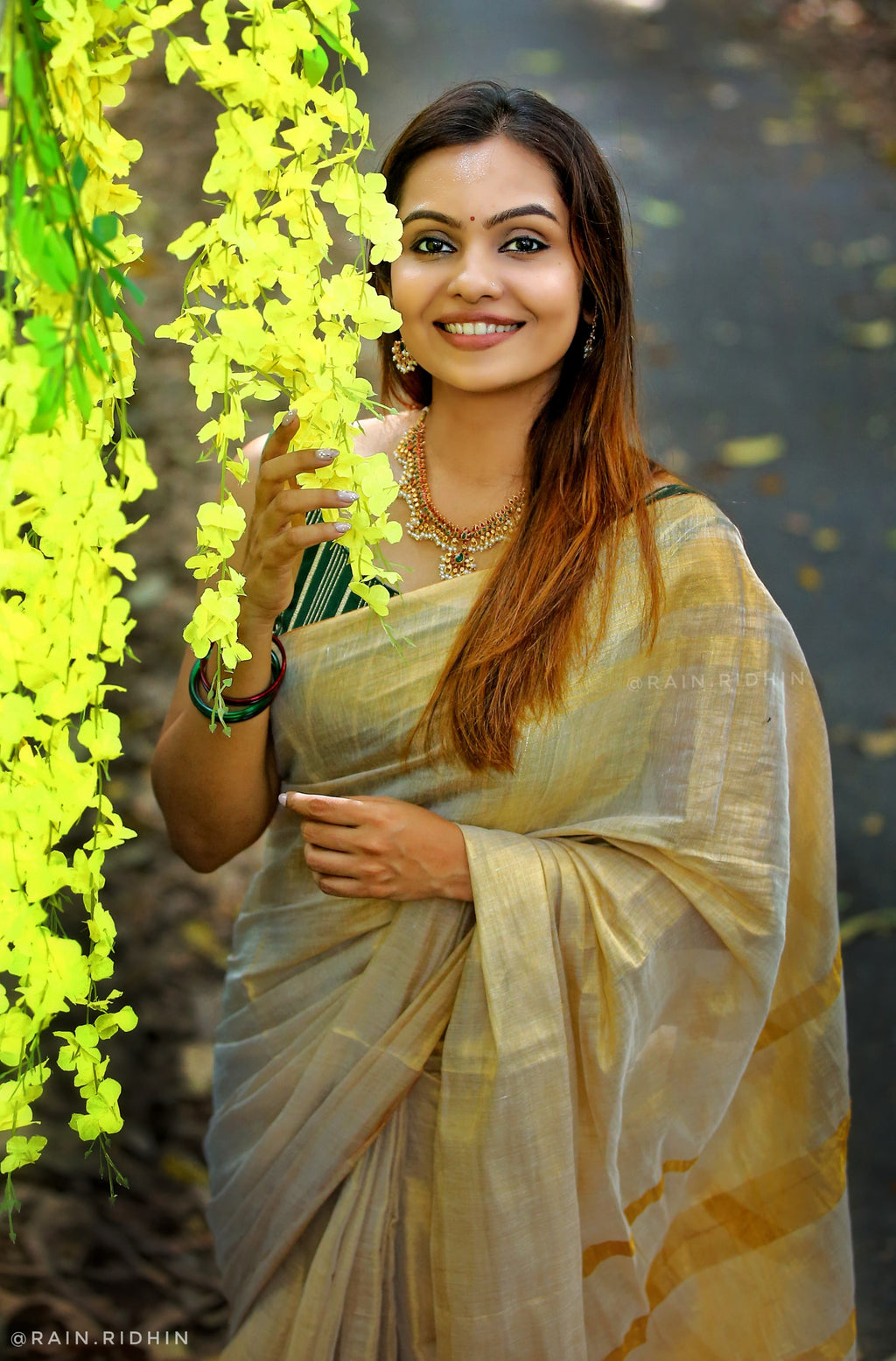 Golden - Ultra Soft Tissue Silk